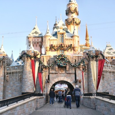 Essential Disneyland Tips for First Time Visitors